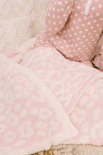 Load image into Gallery viewer, Fuzzy Feeling Blanket in Pink
