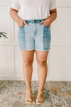 Load image into Gallery viewer, Two-Toned Shorts