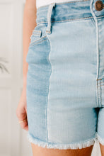 Load image into Gallery viewer, Two-Toned Shorts