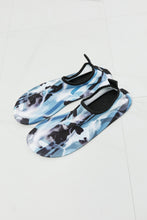 Load image into Gallery viewer, On The Shore Water Shoes in Multi