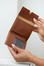 Load image into Gallery viewer, True North Wallet in Cognac