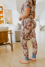 Load image into Gallery viewer, PREORDER: Short Sleeve Jogger PJ Set in Assorted Prints