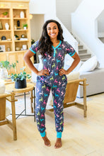 Load image into Gallery viewer, PREORDER: Short Sleeve Joggers Pajamas in Five Prints