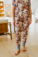 Load image into Gallery viewer, PREORDER: Short Sleeve Jogger PJ Set in Assorted Prints