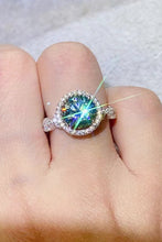 Load image into Gallery viewer, 2 Carat Moissanite Emerald Green Ring