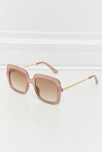 Load image into Gallery viewer, Square Metal-Plastic Hybrid Temple Sunglasses
