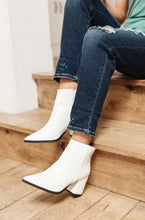 Load image into Gallery viewer, Amari Ankle Boots in White