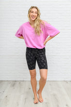 Load image into Gallery viewer, Animal Print Biker Shorts In Black