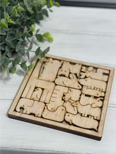 Load image into Gallery viewer, Wood Animal Puzzle