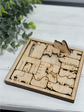 Load image into Gallery viewer, Wood Animal Puzzle