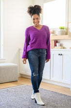 Load image into Gallery viewer, Annalise Slanted Raw Hem Judy Blue Skinny Jeans