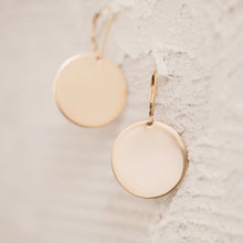Load image into Gallery viewer, Classic Disc Earrings