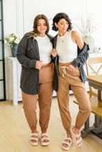 Load image into Gallery viewer, Best Friends Cropped Tank