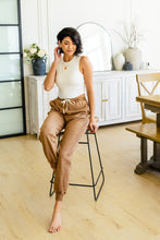 Load image into Gallery viewer, Best Friends Cropped Tank