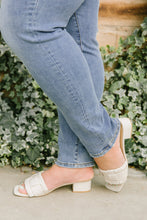 Load image into Gallery viewer, Better Days Vintage Wash Judy Blue Boyfriend Jeans