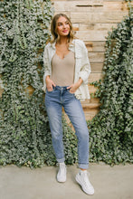 Load image into Gallery viewer, Better Days Vintage Wash Judy Blue Boyfriend Jeans