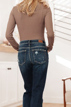 Load image into Gallery viewer, Bleach Splash Judy Blue Boyfriend Jeans