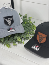 Load image into Gallery viewer, Bull Skull Pentagon Patch Snapback Adult Hat