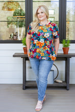 Load image into Gallery viewer, Can&#39;t Stop the Beat Floral Top