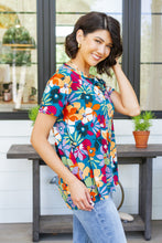 Load image into Gallery viewer, Can&#39;t Stop the Beat Floral Top