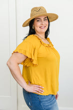 Load image into Gallery viewer, Capture The Moment Top In Yellow