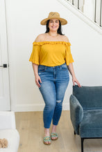 Load image into Gallery viewer, Capture The Moment Top In Yellow