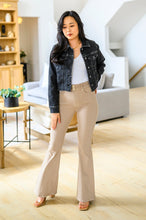 Load image into Gallery viewer, Charlie Cropped Judy Blue Denim Jacket