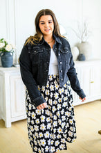Load image into Gallery viewer, Charlie Cropped Judy Blue Denim Jacket