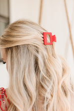 Load image into Gallery viewer, Claw Clip Set of 4 in Red