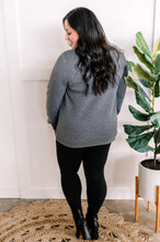 Load image into Gallery viewer, Quilted Pullover In Dark Grey &amp; Olive