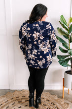 Load image into Gallery viewer, Floral Print Top With Elastic Sleeve In Navy &amp; Natural