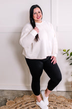 Load image into Gallery viewer, Buttery Soft Capri Length Leggings