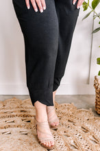 Load image into Gallery viewer, Cropped Tulip Hem Dressy Cargo Pants In Jet Black