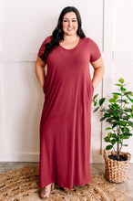 Load image into Gallery viewer, V Neck Maxi Dress With Pockets In Rosewood