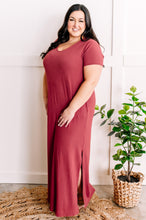 Load image into Gallery viewer, V Neck Maxi Dress With Pockets In Rosewood