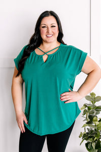 Criss Cross Front Top In Emerald