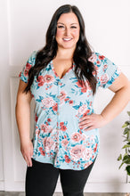 Load image into Gallery viewer, Decorative Button Front Top In Aqua Florals