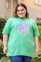 Load image into Gallery viewer, Dalmatian Tree Graphic Tee in Kelly Green