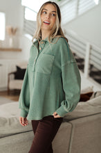 Load image into Gallery viewer, Don&#39;t Stop The Beat Collared Pullover