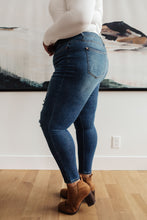 Load image into Gallery viewer, Feelin Warm Patch Judy Blue Jeans