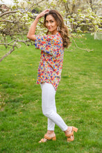 Load image into Gallery viewer, Floral Breeze Top