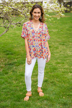Load image into Gallery viewer, Floral Breeze Top