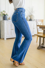 Load image into Gallery viewer, Francine High Rise Tummy Control Flared Cool Denim Judy Blue Jeans