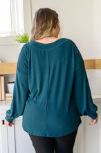 Load image into Gallery viewer, Gimme Comfort V Neck Knit Top In Hunter Green