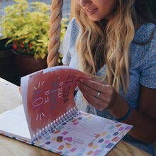 Load image into Gallery viewer, Gratitude Finder® Journals - Denise Albright® 