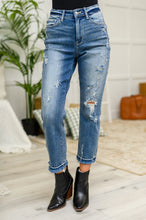 Load image into Gallery viewer, Harley Distressed Ankle Hem Judy Blue Jeans