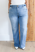 Load image into Gallery viewer, Heidi Slim Bootcut Jeans