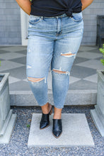 Load image into Gallery viewer, Hi-Rise Destroyed Slim Fit Judy Blue Jeans
