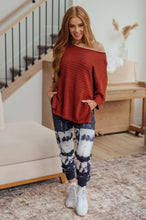 Load image into Gallery viewer, High Tide Oversize Top in Rust