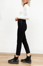Load image into Gallery viewer, High Waist Mom Fit Risen Jeans In Black